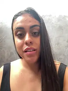 amorinha99 online show from June 12, 2026, 5:23 pm