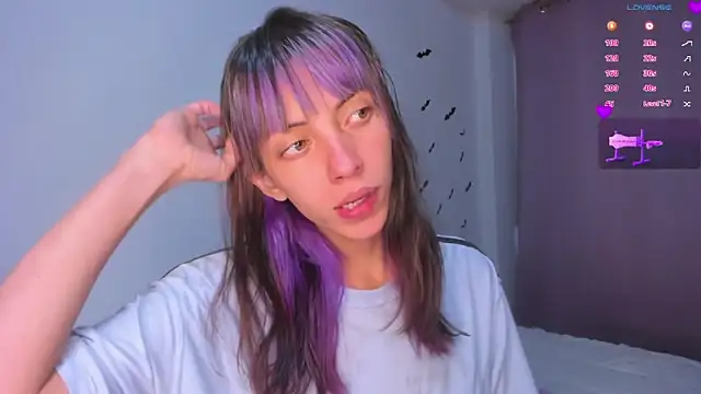 MiaGoth  online show from November 8, 2025, 12:22 am