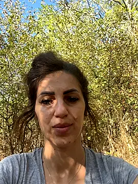 EmaSkyes online show from September 21, 2025, 6:15 am