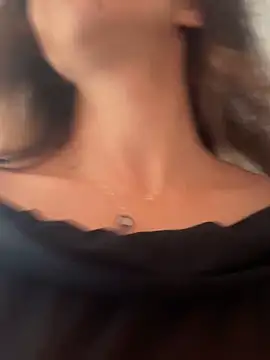 EmaSkyes online show from September 24, 2025, 5:44 am