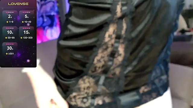 Carrie Moonshine online show from September 25, 2025, 11:36 am