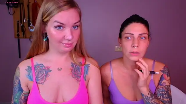 Carrie Moonshine online show from October 9, 2025, 7:12 pm