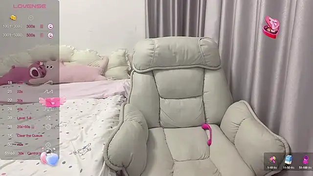LeLe-666 online show from February 26, 2025, 10:09 pm