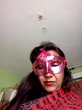 Snapshot of DesiMuffin chatting on December 21, 2024, 11:33 am DesiMuffin online show from December 21, 2024, 11:33 am