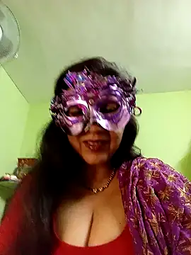Snapshot of DesiMuffin chatting on December 22, 2024, 6:15 pm DesiMuffin online show from December 22, 2024, 6:15 pm