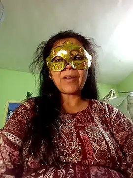 Snapshot of DesiMuffin chatting on January 10, 2025, 11:22 am DesiMuffin online show from January 10, 2025, 11:22 am
