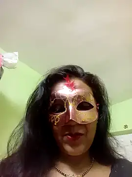 Snapshot of DesiMuffin chatting on January 15, 2025, 6:29 pm DesiMuffin online show from January 15, 2025, 6:29 pm