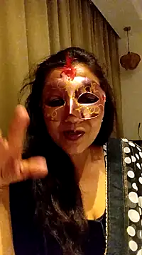 Snapshot of DesiMuffin chatting on January 18, 2025, 11:11 am DesiMuffin online show from January 18, 2025, 11:11 am