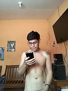 williF1f online show from February 20, 2025, 3:52 pm