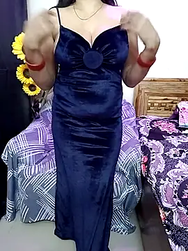 Snapshot of kaamuk_shweta chatting on March 8, 2026, 6:23 pm kaamuk shweta online show from March 8, 2026, 6:23 pm