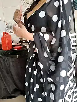 Snapshot of kaamuk_shweta chatting on March 14, 2026, 3:34 am kaamuk shweta online show from March 14, 2026, 3:34 am