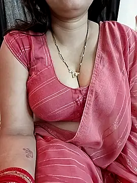 Snapshot of kaamuk_shweta chatting on April 4, 2026, 3:49 am kaamuk shweta online show from April 4, 2026, 3:49 am