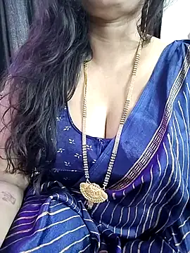 Snapshot of kaamuk_shweta chatting on April 5, 2026, 5:48 am kaamuk shweta online show from April 5, 2026, 5:48 am