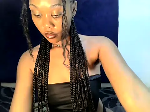 Snapshot of ReginaStar16 chatting on February 10, 2026, 8:13 pm ReginaStar16 online show from February 10, 2026, 8:13 pm