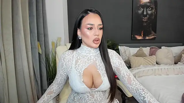 Sonia  Rey online show from December 5, 2025, 12:52 am