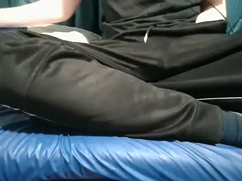 krissraw online show from November 21, 2025, 3:05 am