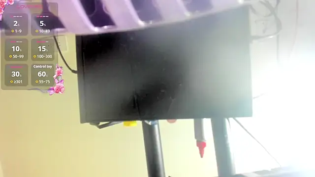 Oriana braom online show from October 11, 2025, 7:23 pm