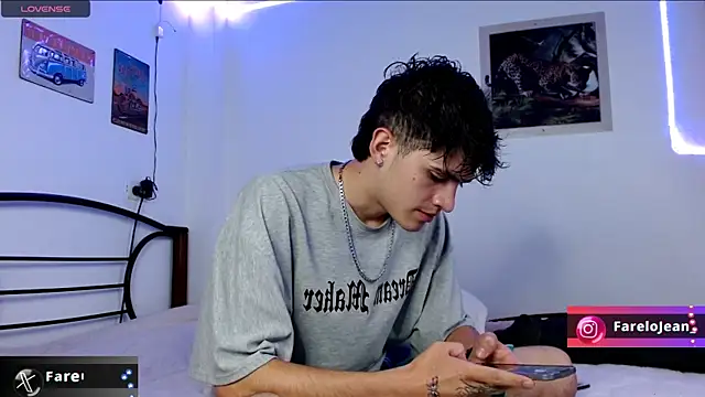 jeanfarelo online show from December 20, 2024, 10:16 am