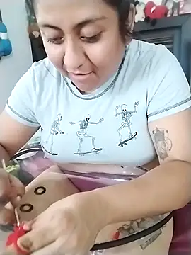 EmpaticBolillo online show from February 20, 2026, 8:42 pm