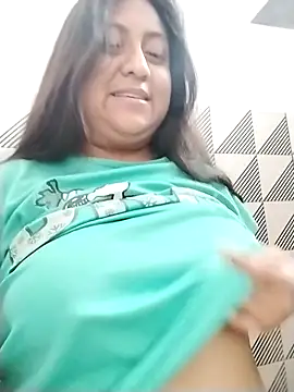 EmpaticBolillo online show from February 21, 2026, 5:14 pm