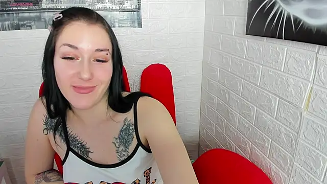 Snapshot of adell_berry chatting on January 10, 2025, 4:33 am adell berry online show from January 10, 2025, 4:33 am