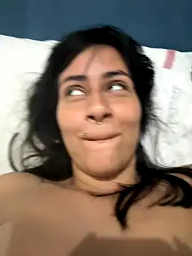 Snapshot of Blue_butterfly chatting on September 29, 2025, 7:57 am Blue butterfly online show from September 29, 2025, 7:57 am