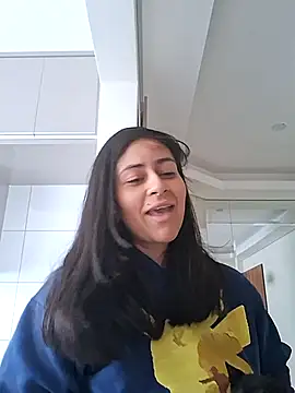 Snapshot of Blue_butterfly chatting on October 21, 2025, 4:19 pm Blue butterfly online show from October 21, 2025, 4:19 pm