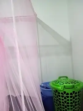 BriannaVincent online show from March 7, 2026, 4:42 am