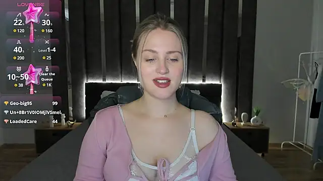  Sarah Soul  online show from January 24, 2025, 3:43 am