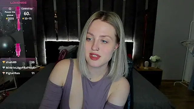  Sarah Soul  online show from February 26, 2025, 6:58 am