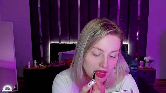  Sarah Soul  online show from March 15, 2025, 12:47 am