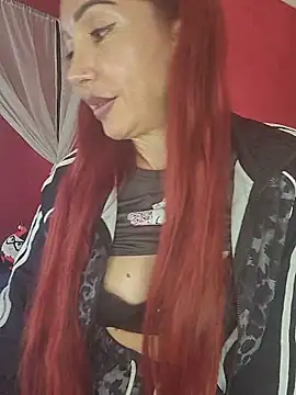 Snapshot of Carolina_red chatting on May 22, 2026, 11:49 am Carolina red online show from May 22, 2026, 11:49 am