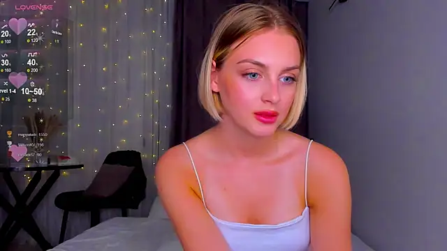 Snapshot of pretty_girlnextdoor chatting on January 1, 2025, 9:09 pm pretty girlnextdoor online show from January 1, 2025, 9:09 pm