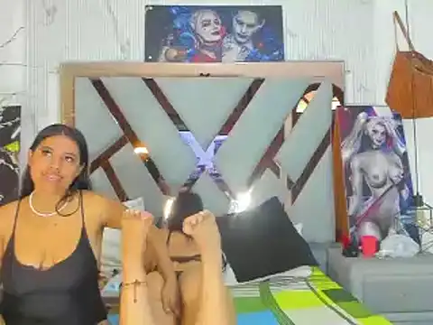 Snapshot of FerANDviki chatting on December 29, 2024, 4:30 pm FerANDviki online show from December 29, 2024, 4:30 pm