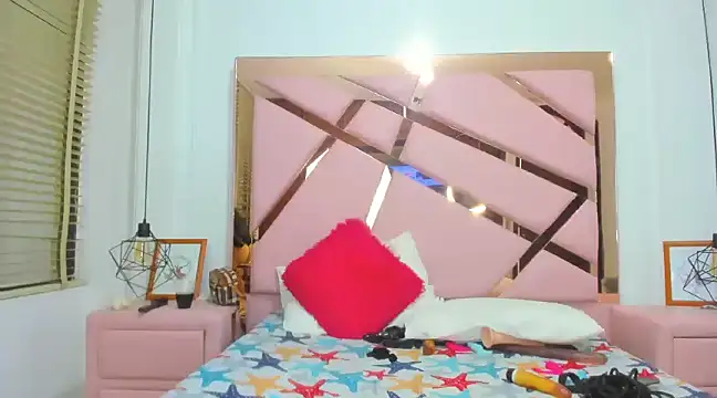 Snapshot of FerANDviki chatting on January 31, 2025, 3:44 pm FerANDviki online show from January 31, 2025, 3:44 pm