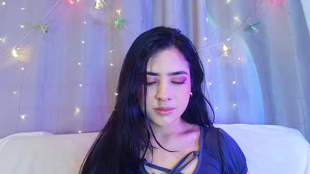 adara johnson   online show from February 16, 2026, 11:50 am