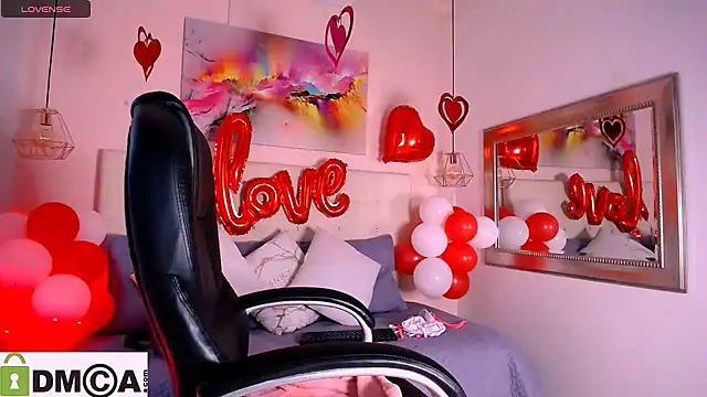 ASHLIE DIXON1 online show from February 11, 2025, 9:56 pm