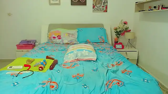 Kendralove31xxx online show from December 17, 2024, 7:29 am