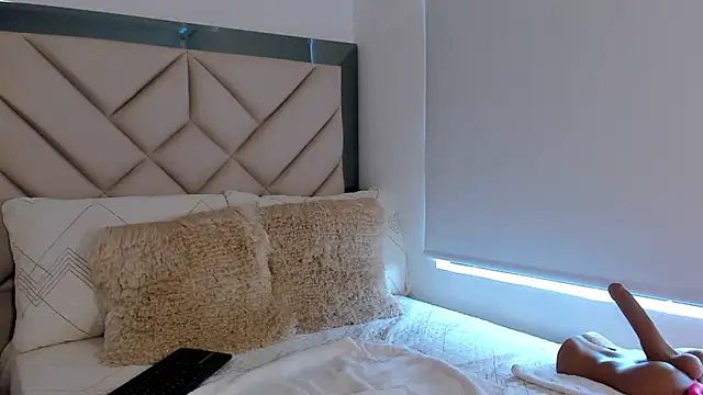 alexa tobar online show from November 1, 2025, 5:59 pm