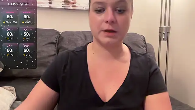 NaughtyWifeUK online show from October 11, 2025, 12:21 am