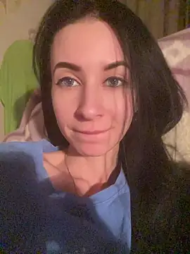 Starry Siren online show from April 14, 2026, 5:19 pm