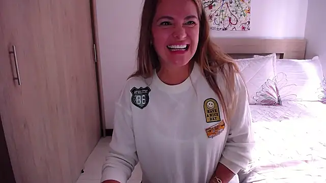 ParisW online show from January 31, 2025, 3:00 pm