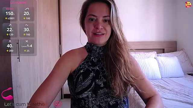 ParisW online show from July 14, 2026, 4:13 pm