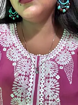 Snapshot of Ayesha_mahi chatting on September 29, 2025, 7:35 am Ayesha mahi online show from September 29, 2025, 7:35 am