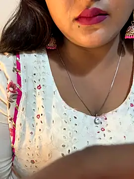 Snapshot of Ayesha_mahi chatting on October 5, 2025, 5:11 pm Ayesha mahi online show from October 5, 2025, 5:11 pm