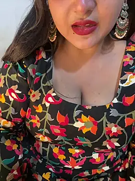 Snapshot of Ayesha_mahi chatting on March 18, 2026, 8:50 am Ayesha mahi online show from March 18, 2026, 8:50 am