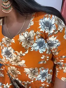 Snapshot of Ayesha_mahi chatting on April 8, 2026, 10:04 am Ayesha mahi online show from April 8, 2026, 10:04 am