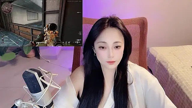 Snapshot of Daisy-77 chatting on May 12, 2026, 1:41 pm Daisy-77 online show from May 12, 2026, 1:41 pm