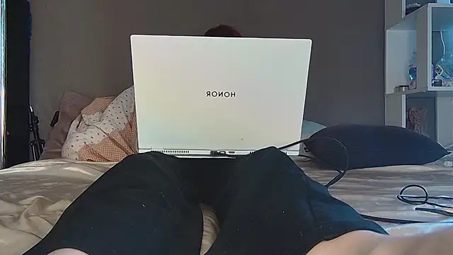 Snapshot of AgnesMillerS chatting on March 10, 2026, 9:25 am AgnesMillerS online show from March 10, 2026, 9:25 am