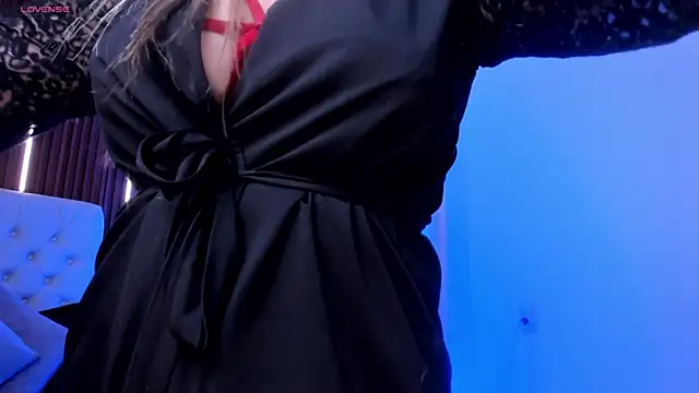 Snapshot of SEXMILLA_ chatting on September 21, 2025, 5:03 pm SEXMILLA online show from September 21, 2025, 5:03 pm